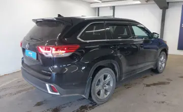 Toyota Highlander 2017 года за 17 000 000 тг. в Астана фото 3