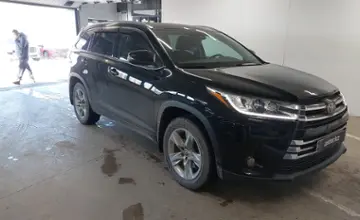 Toyota Highlander 2017 года за 17 000 000 тг. в Астана фото 2