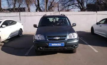 Chevrolet Niva 2015 года за 4 500 000 тг. в Алматы фото 2