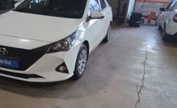Hyundai Accent 2020 года за 7 000 000 тг. в Караганда фото 1