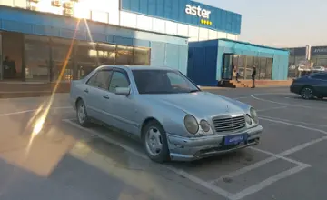 Mercedes-Benz E-Класс 1997 года за 2 800 000 тг. в Алматы фото 2