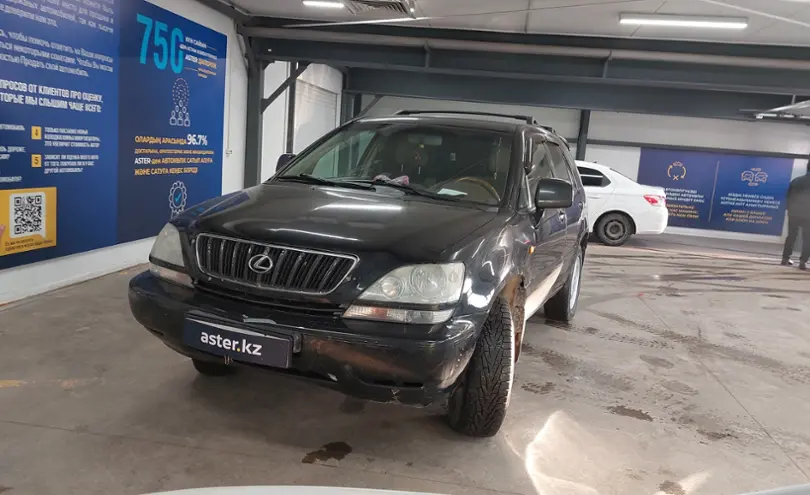 Lexus RX 2001 года за 6 000 000 тг. в Астана