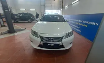 Lexus ES 2014 года за 10 000 000 тг. в Астана фото 2