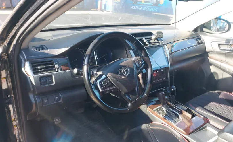 Toyota Camry 2017 года за 12 000 000 тг. в Алматы фото 5