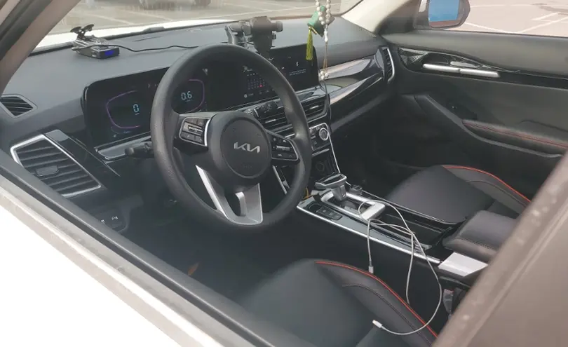 Kia Seltos 2023 года за 10 500 000 тг. в Алматы фото 5