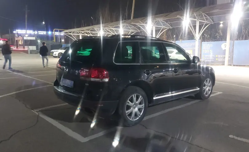 Volkswagen Touareg 2006 года за 3 000 000 тг. в Алматы фото 3