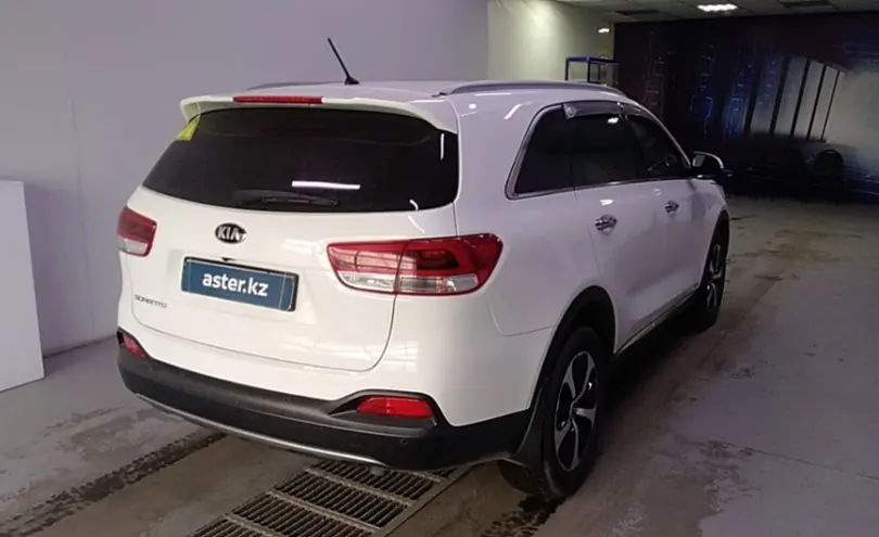 Kia Sorento 2015 года за 11 000 000 тг. в Павлодар фото 5