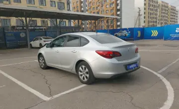 Opel Astra 2014 года за 7 000 000 тг. в Алматы фото 4
