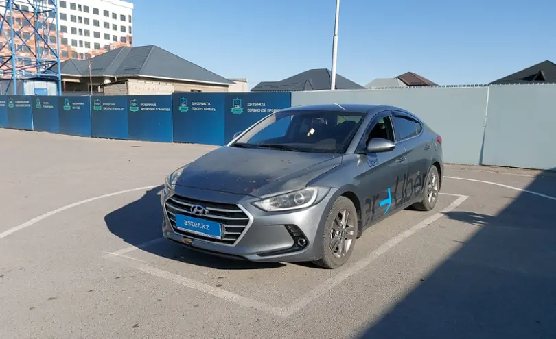 Hyundai Elantra 2018 года за 7 000 000 тг. в Шымкент