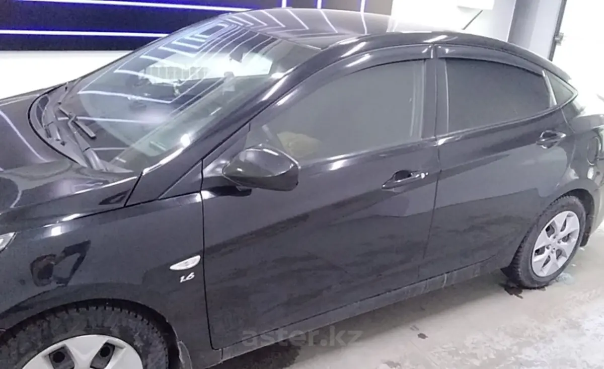 Hyundai Solaris 2015