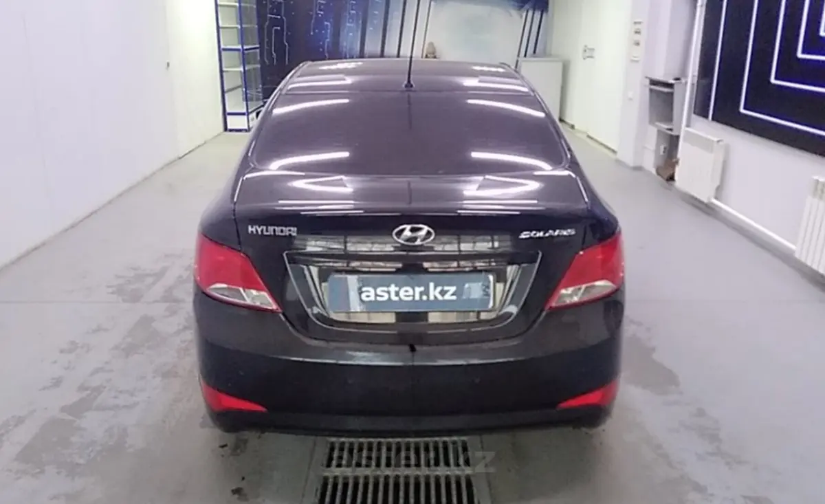 Hyundai Solaris 2015