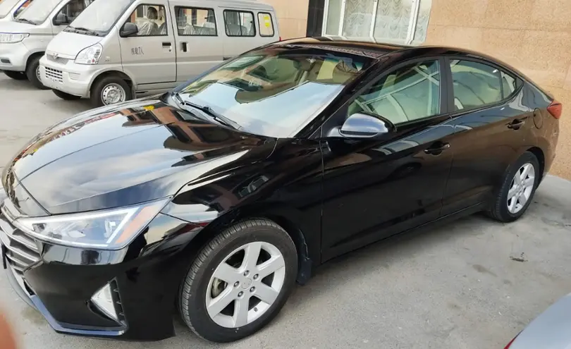 Hyundai Elantra 2019 года за 8 500 000 тг. в Алматы