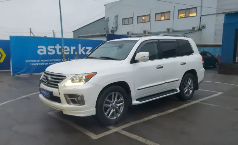 Lexus LX 2014 года за 27 000 000 тг. в Алматы