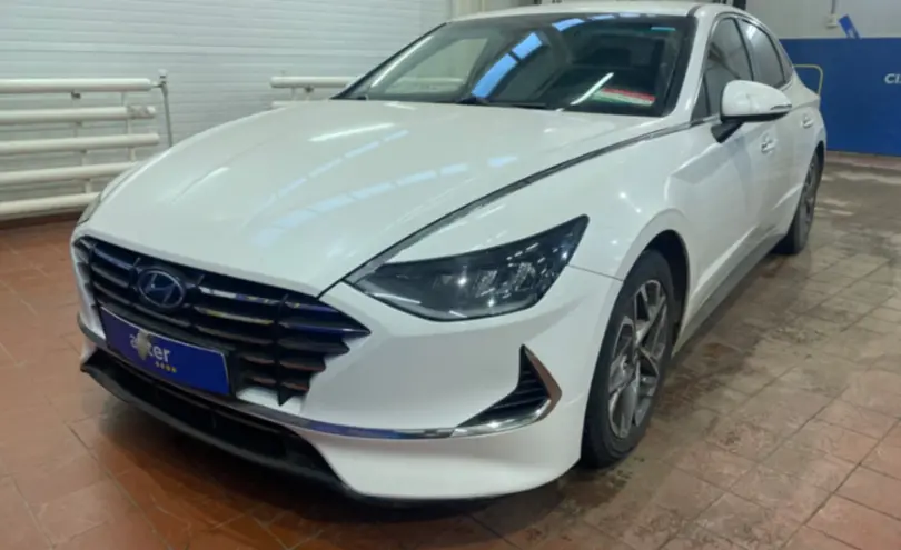 Hyundai Sonata 2021 года за 12 000 000 тг. в Астана