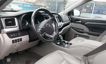 Toyota Highlander 2016 года за 18 000 000 тг. в Шымкент фото 5