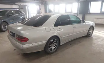 Mercedes-Benz E-Класс 2000 года за 3 700 000 тг. в Астана фото 3