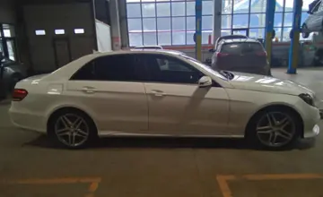 Mercedes-Benz E-Класс 2014 года за 11 500 000 тг. в Караганда фото 4