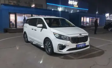 Kia Carnival 2018 года за 14 000 000 тг. в Алматы фото 2
