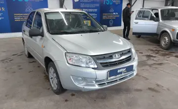 LADA (ВАЗ) Granta 2014 года за 3 000 000 тг. в Астана фото 2