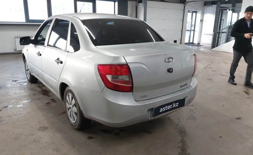 LADA (ВАЗ) Granta 2014 года за 3 000 000 тг. в Астана фото 4