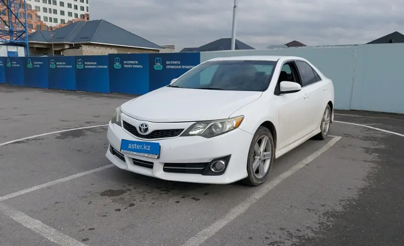 Toyota Camry 2013 года за 9 000 000 тг. в Шымкент