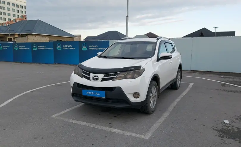 Toyota RAV4 2014 года за 10 000 000 тг. в Шымкент