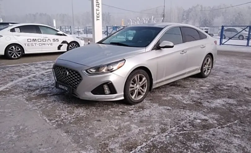 Hyundai Sonata 2018 года за 7 000 000 тг. в Усть-Каменогорск