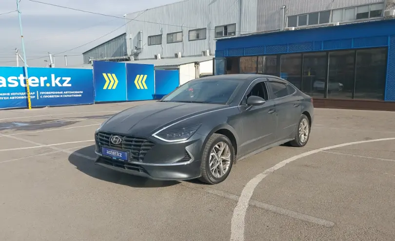 Hyundai Sonata 2022 года за 12 500 000 тг. в Алматы