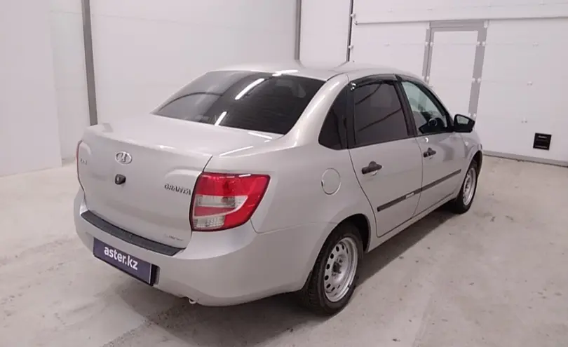LADA (ВАЗ) Granta 2018 года за 4 000 000 тг. в Актобе фото 5