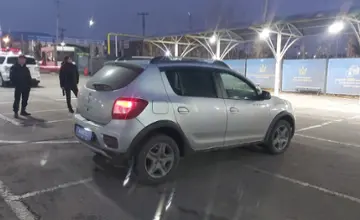 Renault Sandero 2020 года за 5 700 000 тг. в Алматы фото 3