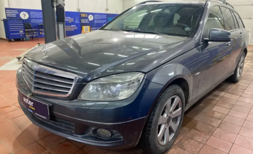 Mercedes-Benz C-Класс 2009 года за 3 750 000 тг. в Астана