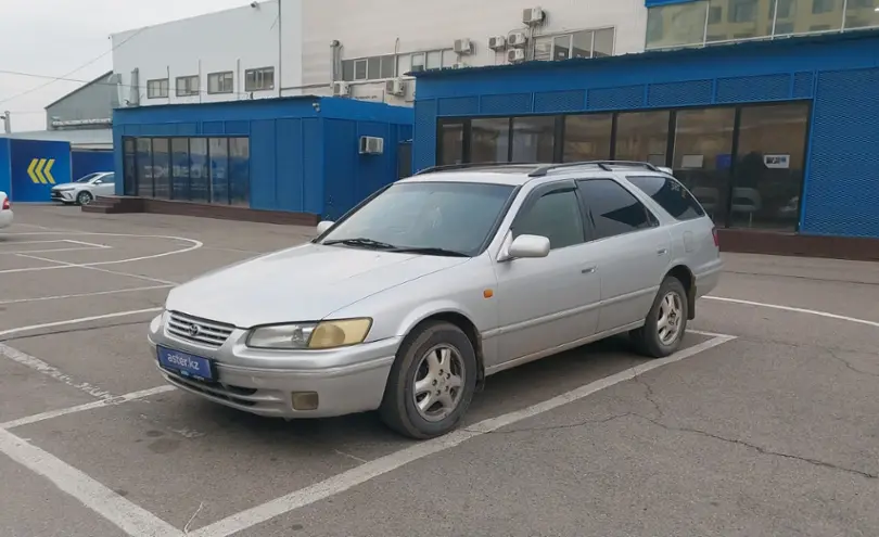 Toyota Camry 1997 года за 3 000 000 тг. в Алматы