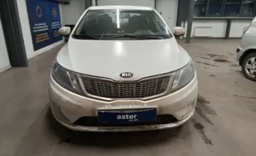 Kia Rio 2014 года за 5 000 000 тг. в Астана фото 2