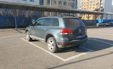 Volkswagen Touareg 2004 года за 5 200 000 тг. в Алматы фото 4