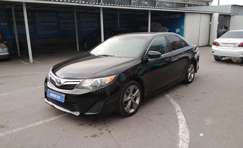 Toyota Camry 2014 года за 9 700 000 тг. в Алматы