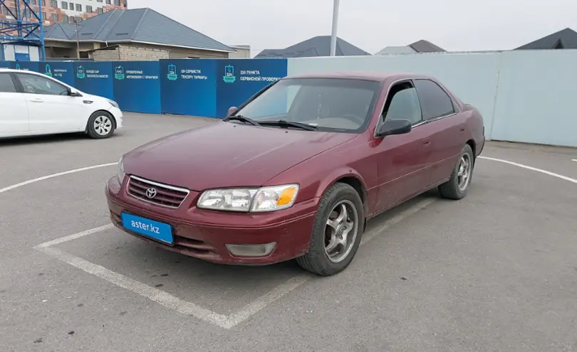 Toyota Camry 2000 года за 3 500 000 тг. в Шымкент