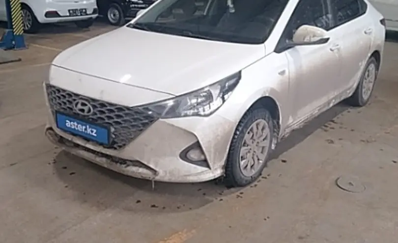 Hyundai Accent 2020 года за 6 000 000 тг. в Караганда