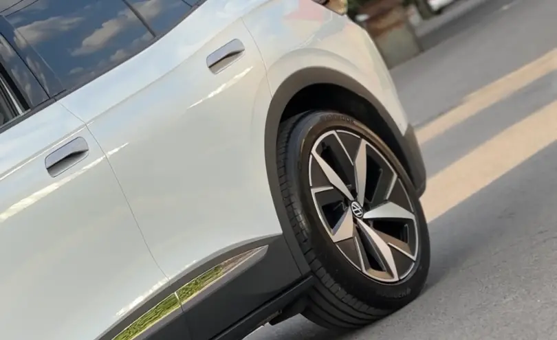 Volkswagen ID.4 2022 года за 11 200 000 тг. в Алматы фото 3