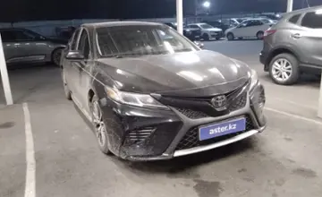 Toyota Camry 2020 года за 12 000 000 тг. в Алматы фото 3