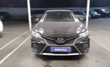 Toyota Camry 2020 года за 12 000 000 тг. в Алматы фото 2
