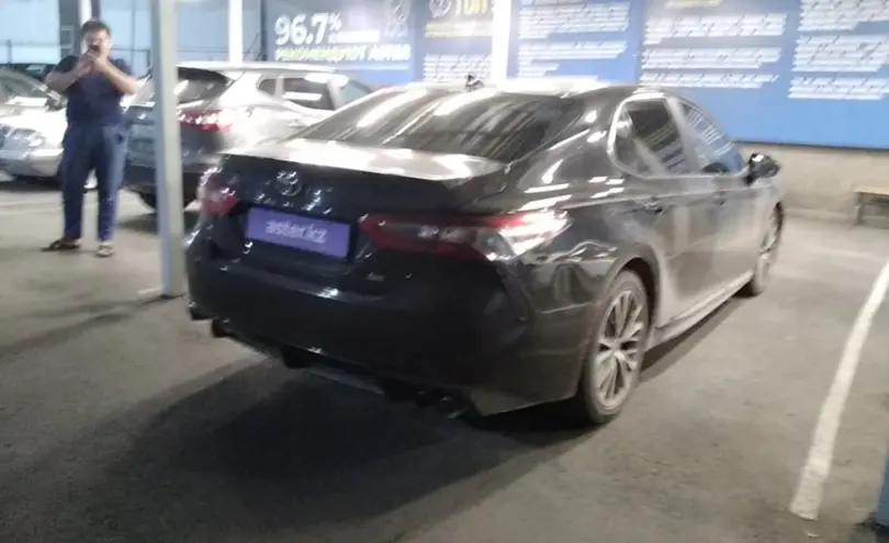 Toyota Camry 2020 года за 12 000 000 тг. в Алматы фото 5
