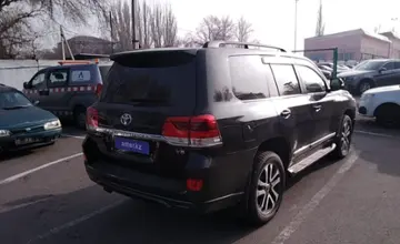 Toyota Land Cruiser 2015 года за 31 000 000 тг. в Алматы