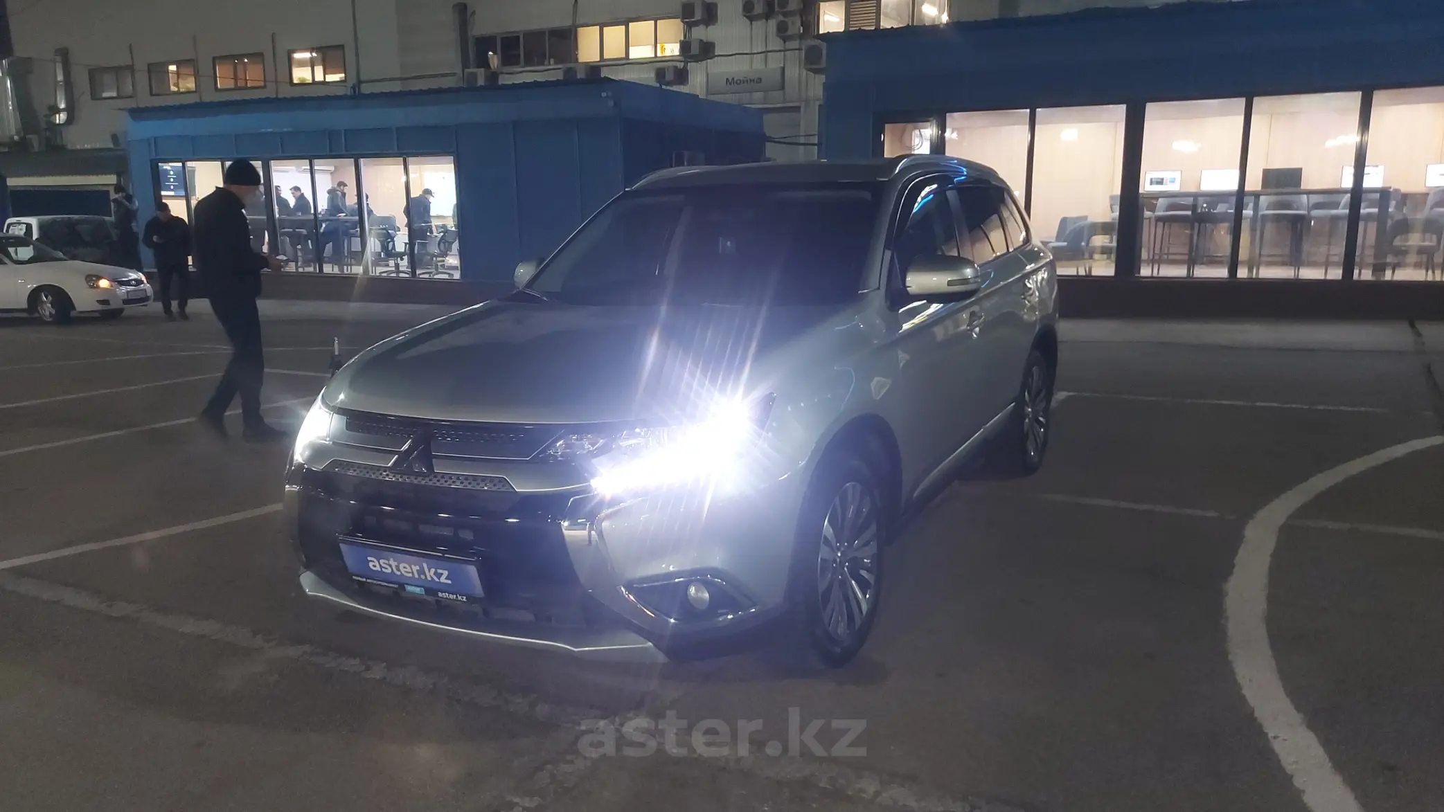 Mitsubishi Outlander 2019