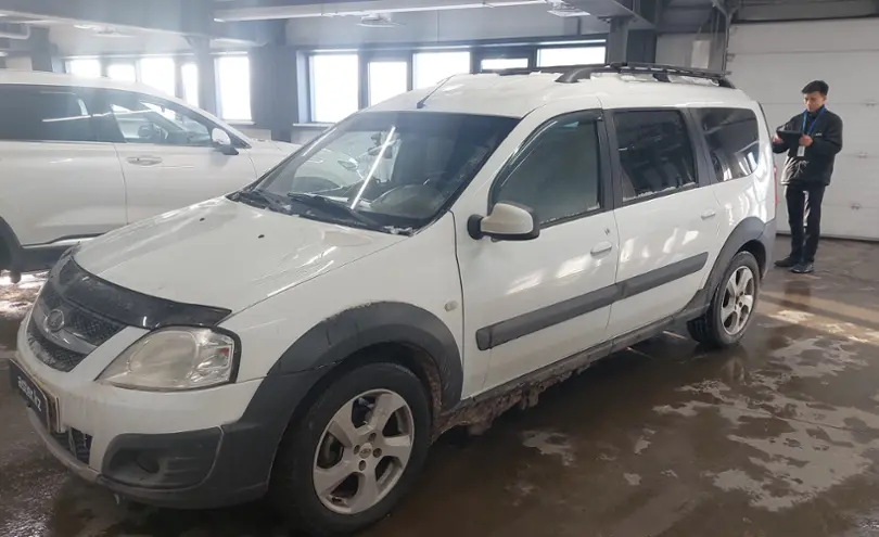 LADA (ВАЗ) Largus Cross 2019 года за 5 400 000 тг. в Астана