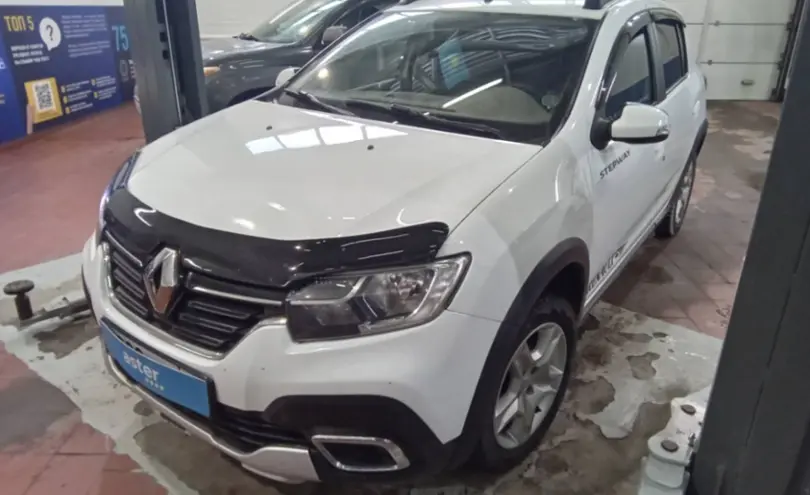 Renault Sandero 2022 года за 5 100 000 тг. в Астана