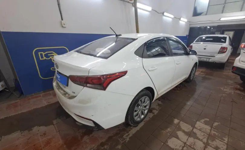 Hyundai Solaris 2020 года за 7 000 000 тг. в Астана фото 5