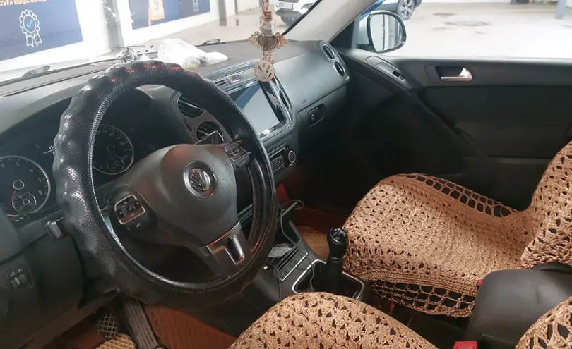 Volkswagen Tiguan 2015 года за 7 000 000 тг. в Астана фото 5