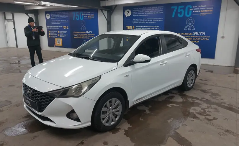 Hyundai Accent 2021 года за 7 200 000 тг. в Астана