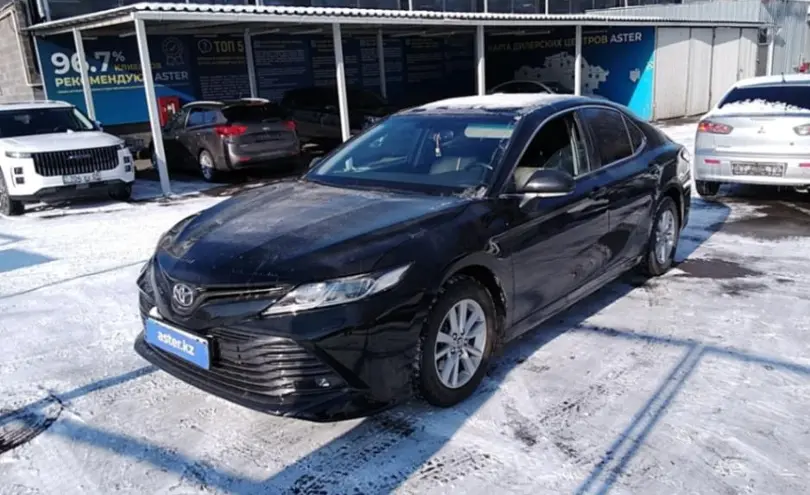 Toyota Camry 2020 года за 15 000 000 тг. в Алматы