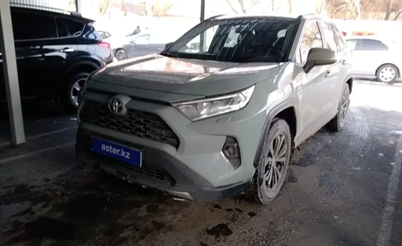 Toyota RAV4 2023 года за 18 000 000 тг. в Алматы